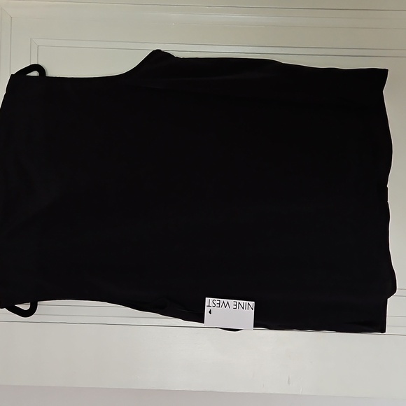 Nine West Black Sleeveless Top, Ruffle Neckline, Gold Snaps, Size XL, NWT - Picture 3 of 7